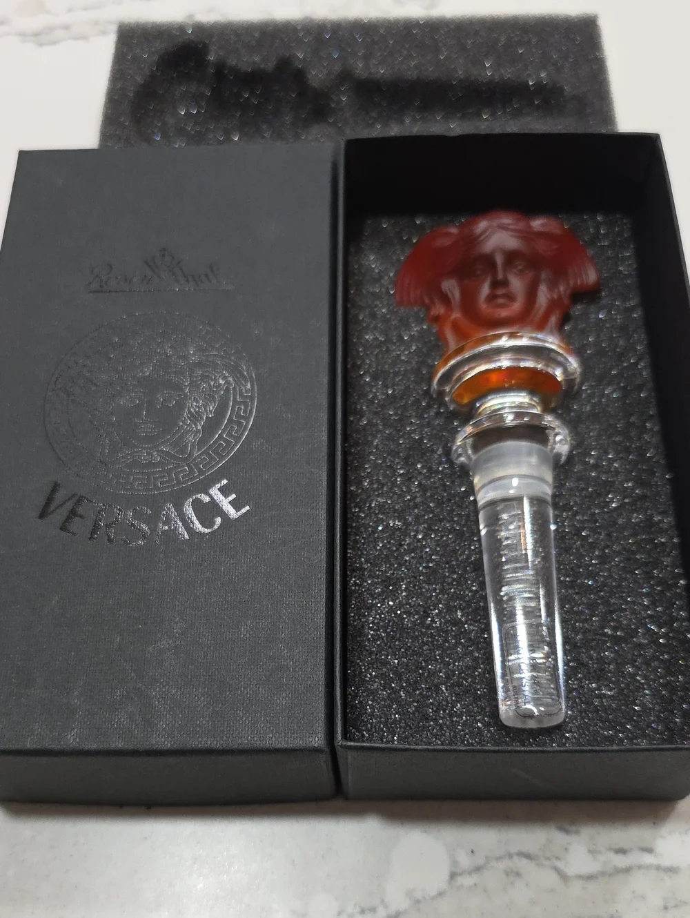 VERSACE ROSENTHAL MEDUSA Wine Stop Amber Crystal NEW